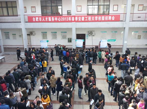 五一假期服装生产火热订单激增将招聘50名新工人能否支撑持续增