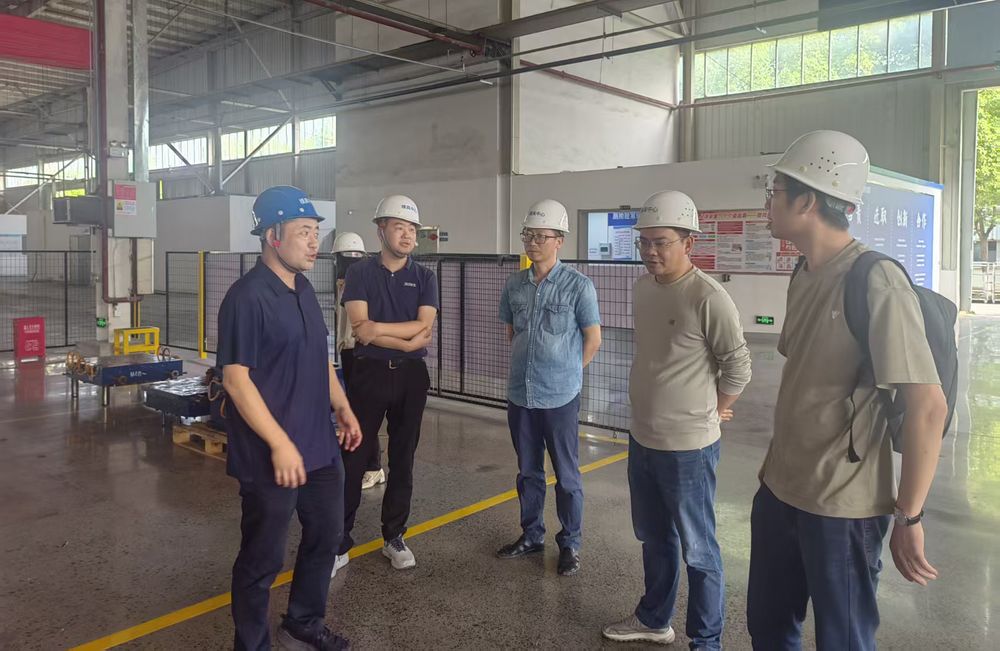 访企拓岗促合作 校友叙情谋发展 ——安徽工程大学赴长虹美...