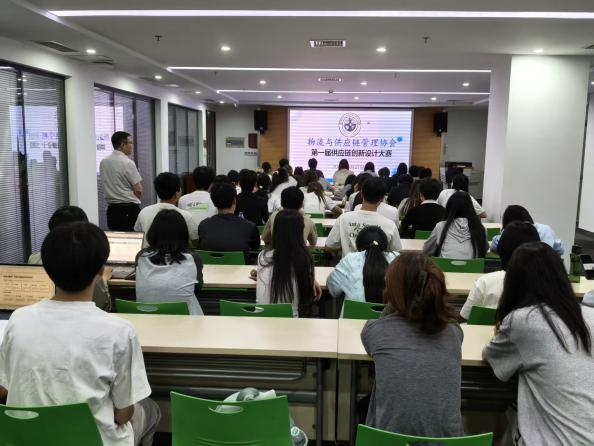 朋辈引领促学风，赛学融合共成长...
