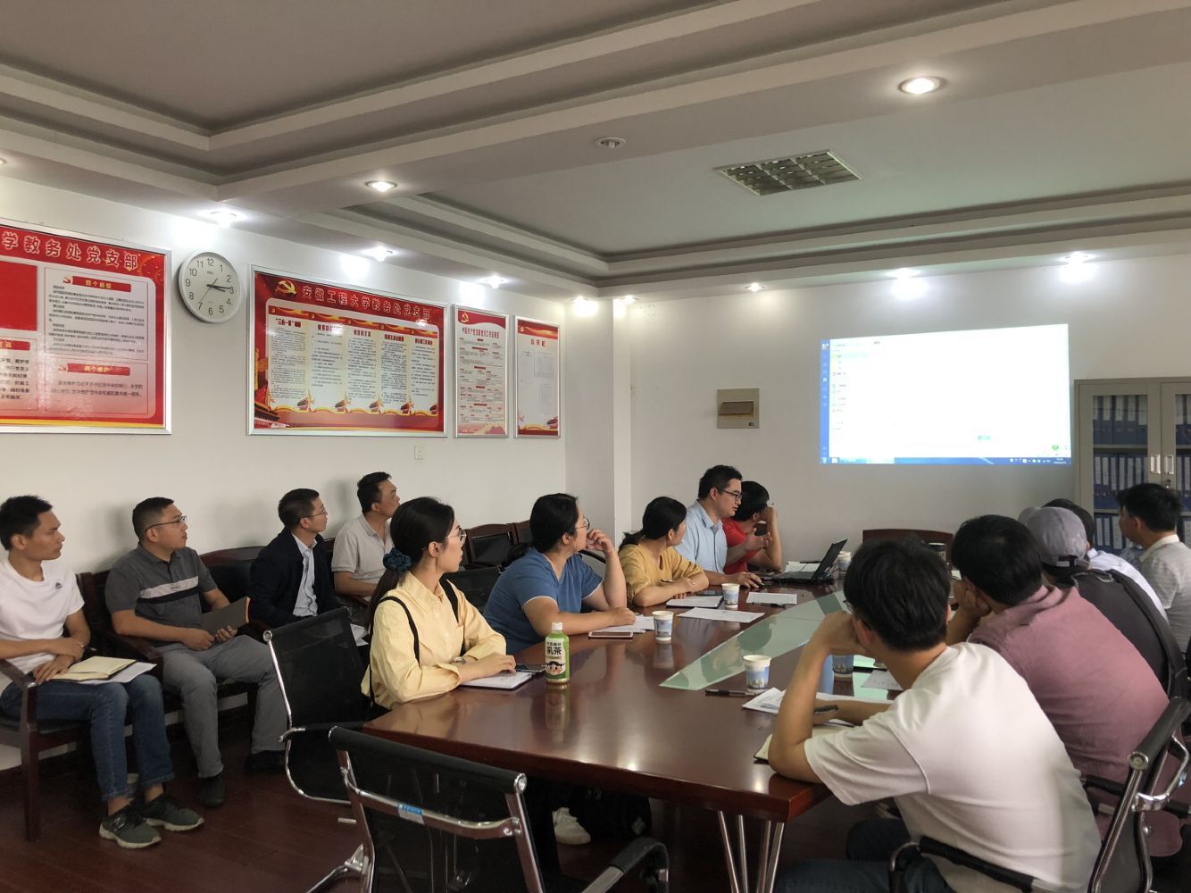 学校专题研讨实践教学环节管理平台建设